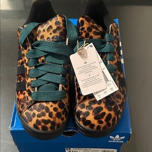 Adidas Campus 00s W Sneakers with real cow fur Leopard with green laces sz 7.5